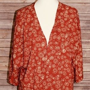 LuLaRoe L Lindsay Kimono Top